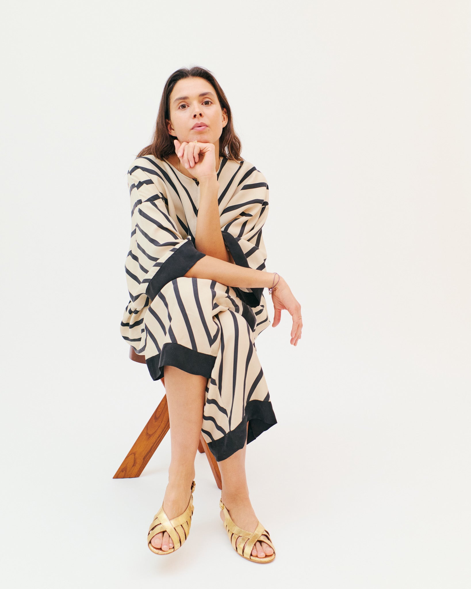 Sophie20CrackledmetallicgoatGold1_1c6db407-c166-44d1-b216-3aab16298c62